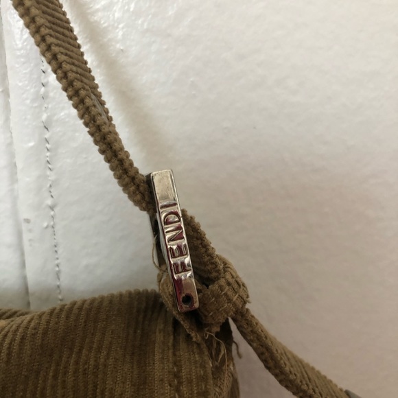 Fendi Beige Corduroy Baguette Bag Authentic Y2K - Picture 4 of 8